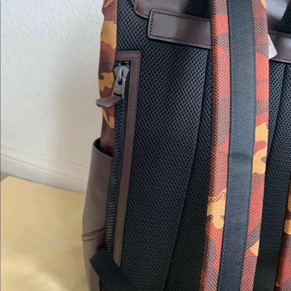 Coach Backpack Camo - Picture 5 of 9